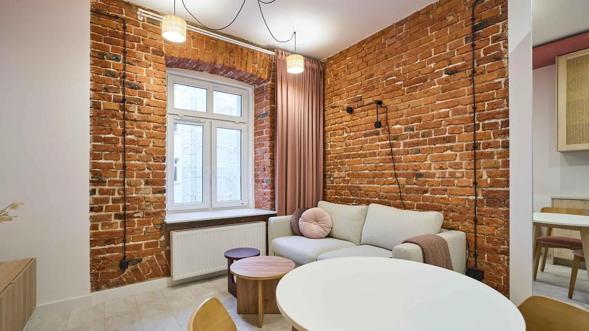 Warsaw Concierge Soho Studio Apartment