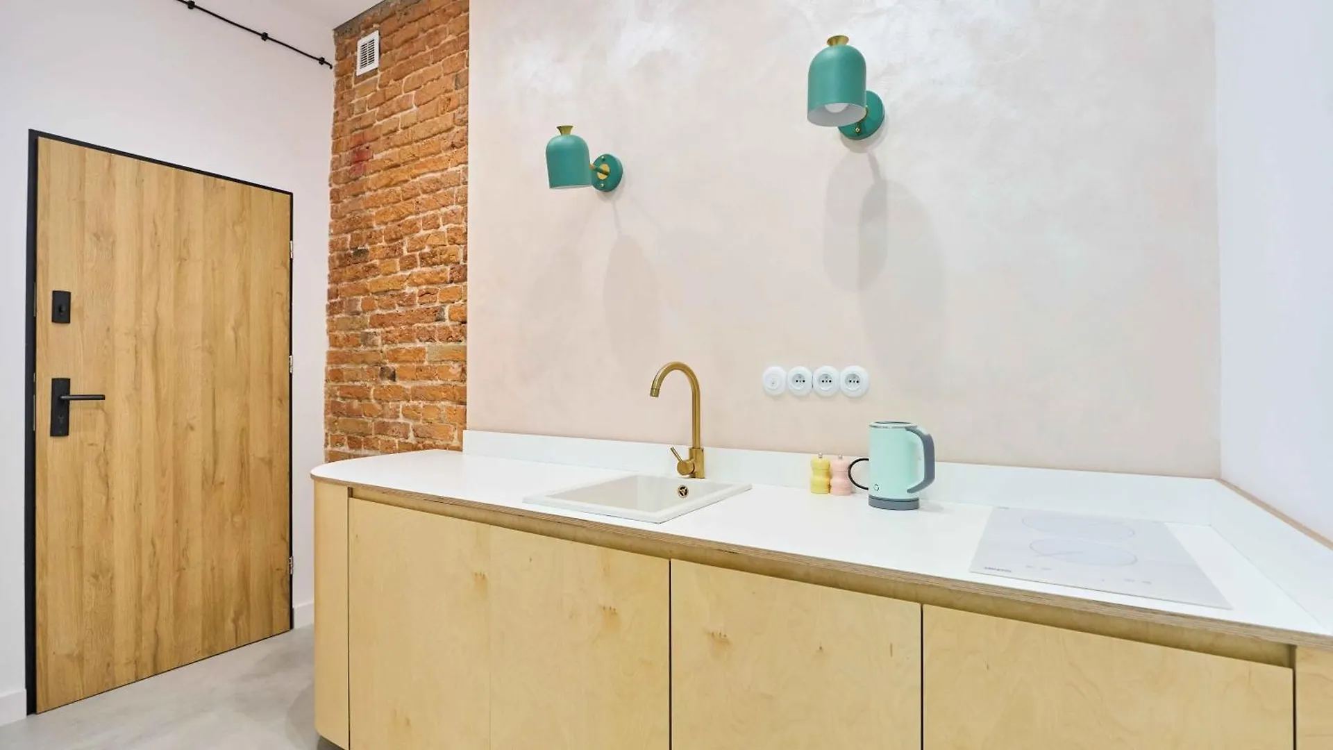 Warsaw Concierge Soho Studio Apartment 0*,  Poland