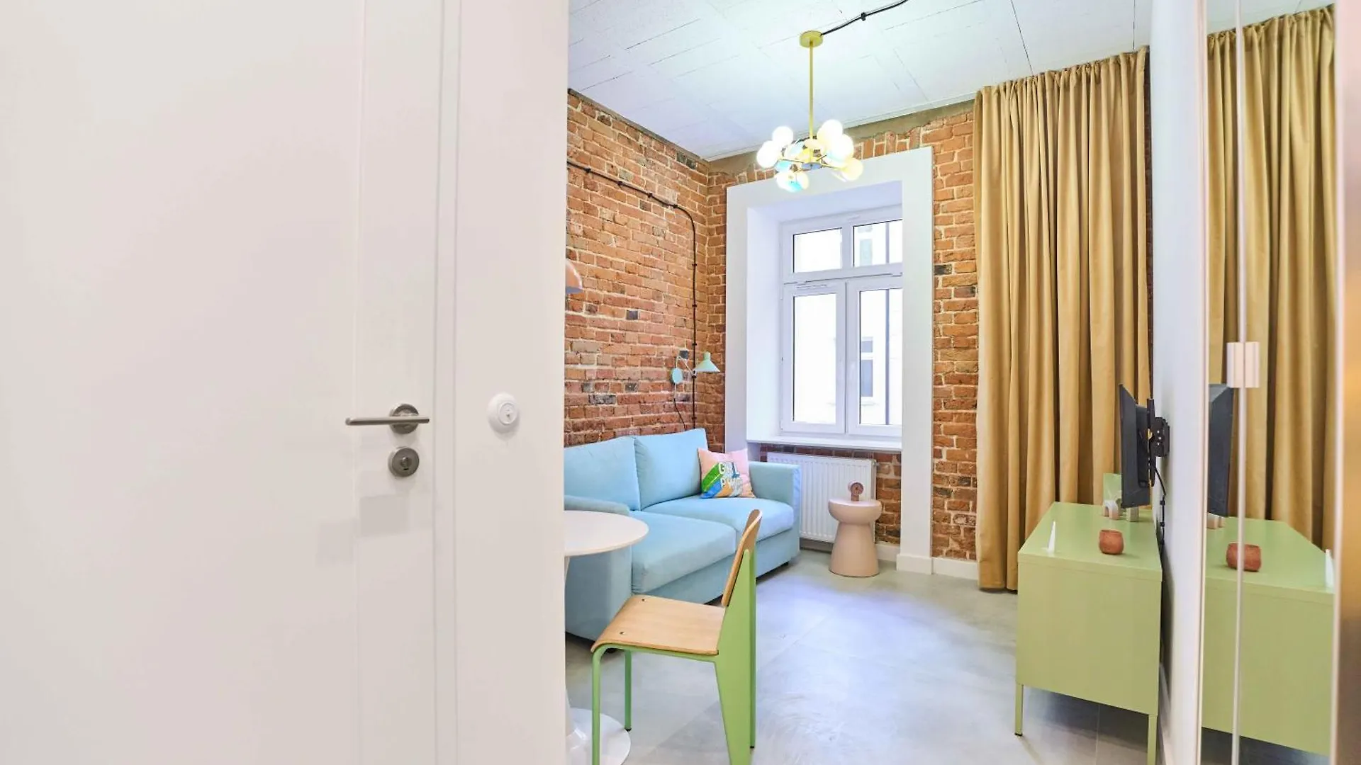 Warsaw Concierge Soho Studio Apartment Poland