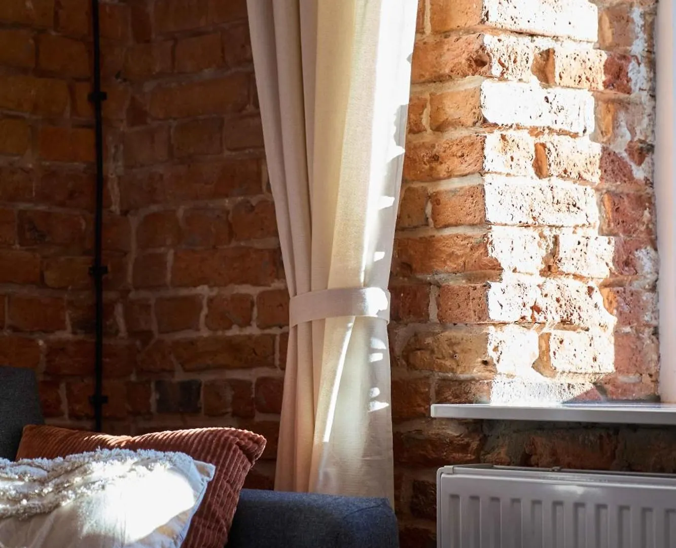 Warsaw Concierge Soho Studio Apartment